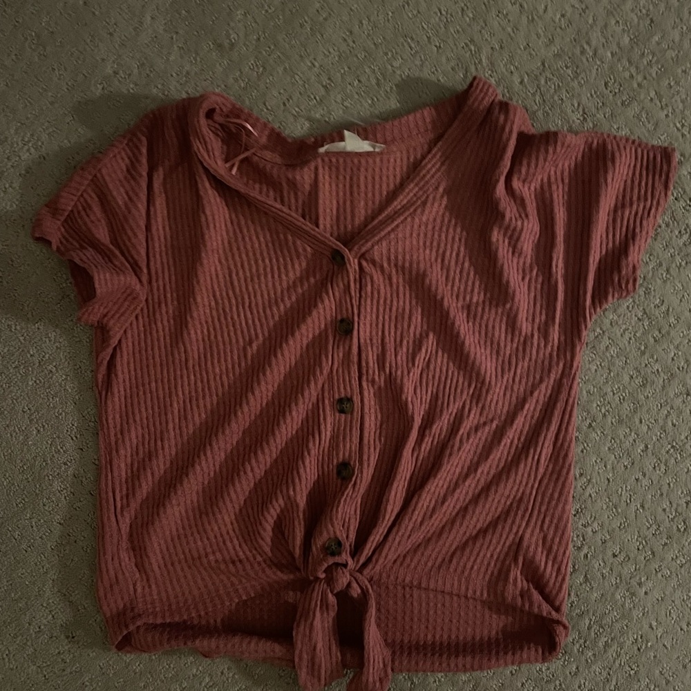 Womens medium, pinkish soft shirt